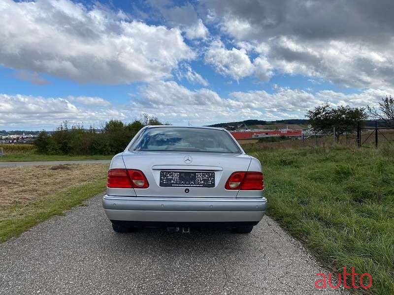 1998' Mercedes-Benz E-Klasse photo #5