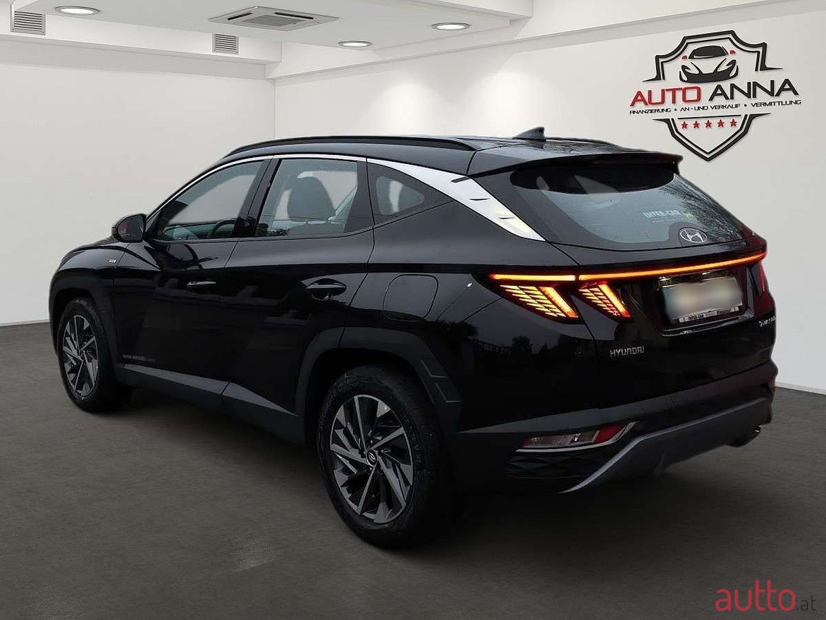 2021' Hyundai Tucson photo #3