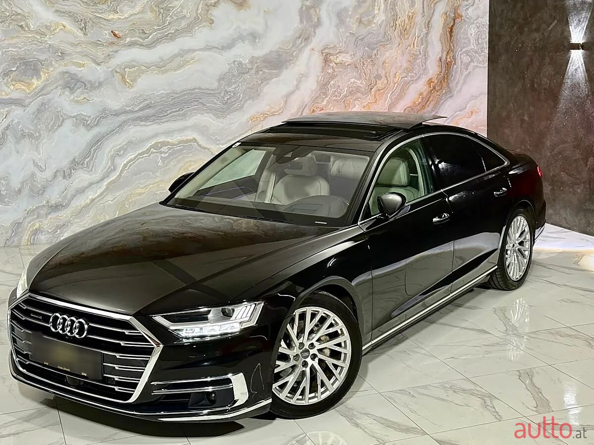 2019' Audi A8 photo #2