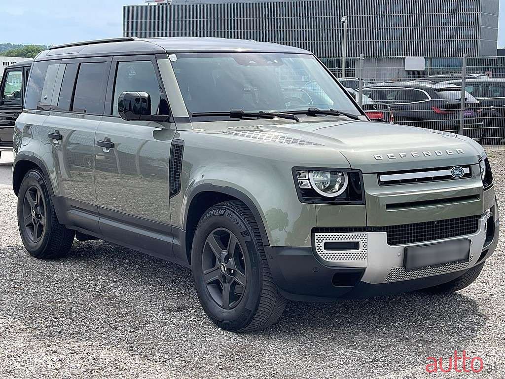 2020' Land Rover Defender photo #3