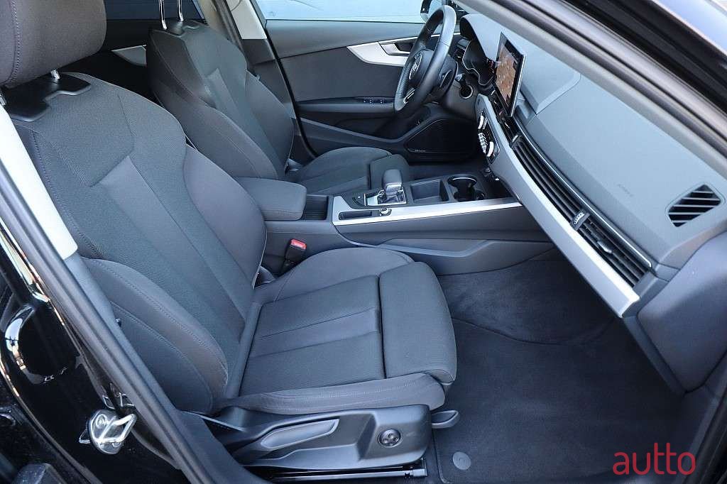 2020' Audi A4 photo #4