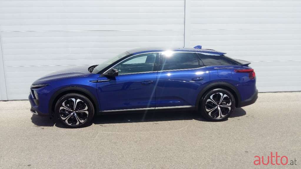 2022' Citroen C5 X photo #3