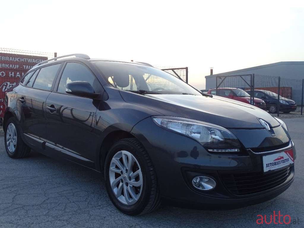 2013' Renault Megane photo #4