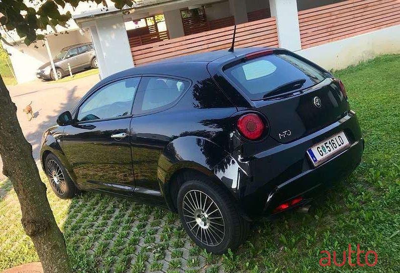 2010' Alfa Romeo MiTo photo #1