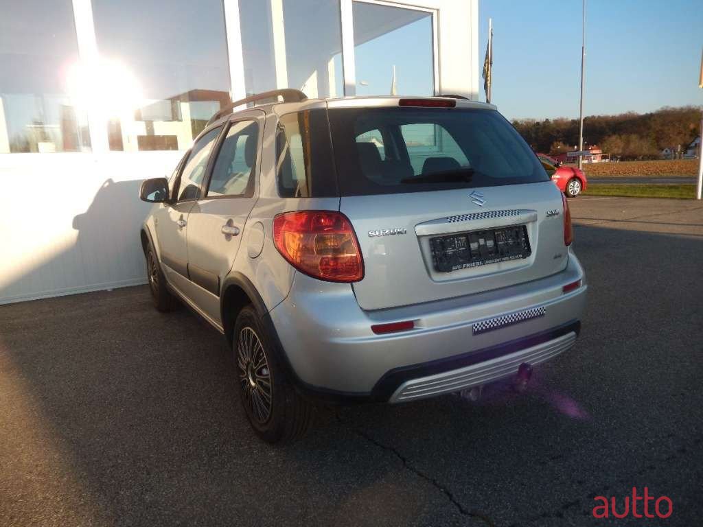 2008' Suzuki SX4 photo #6