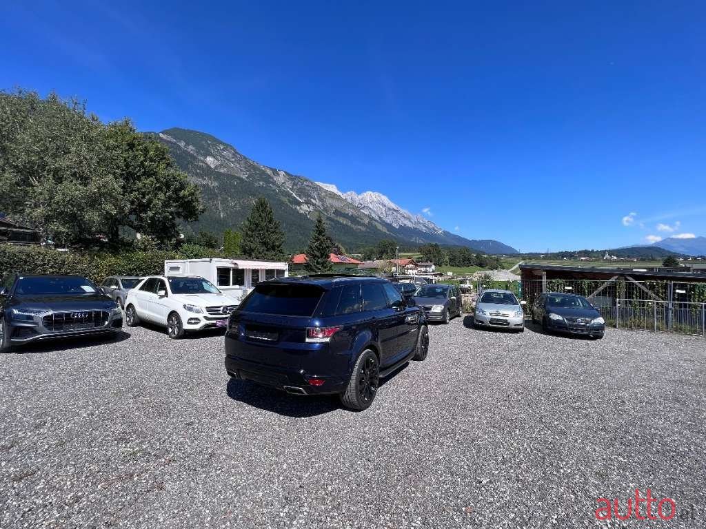 2014' Land Rover Range Rover Sport photo #2