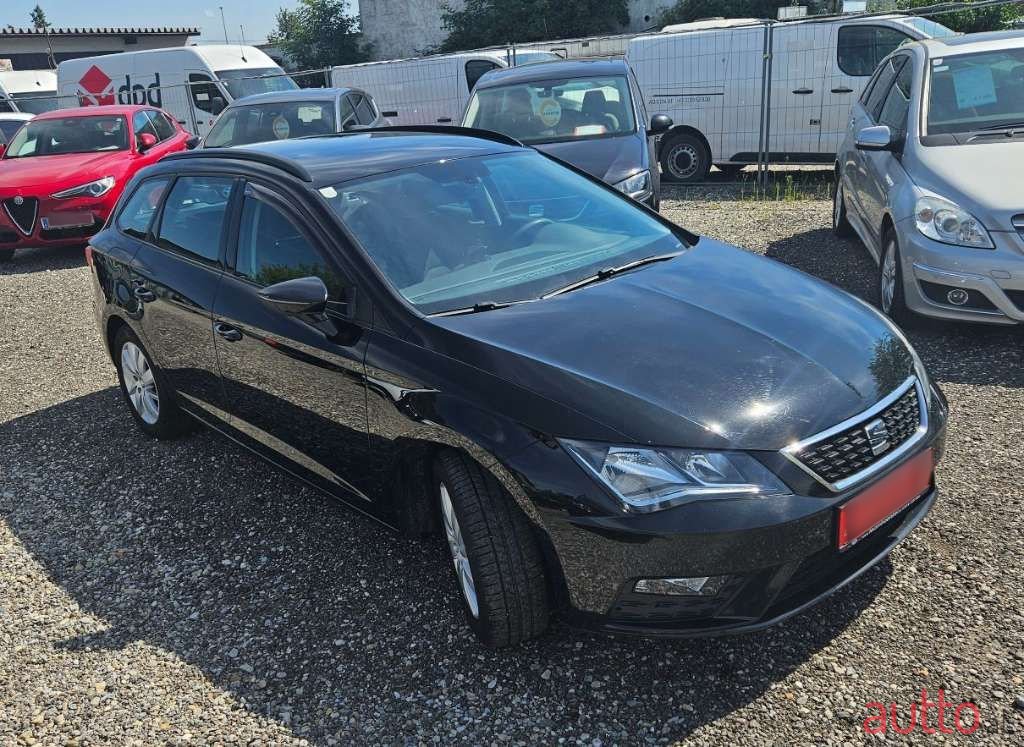 2019' SEAT Leon photo #5