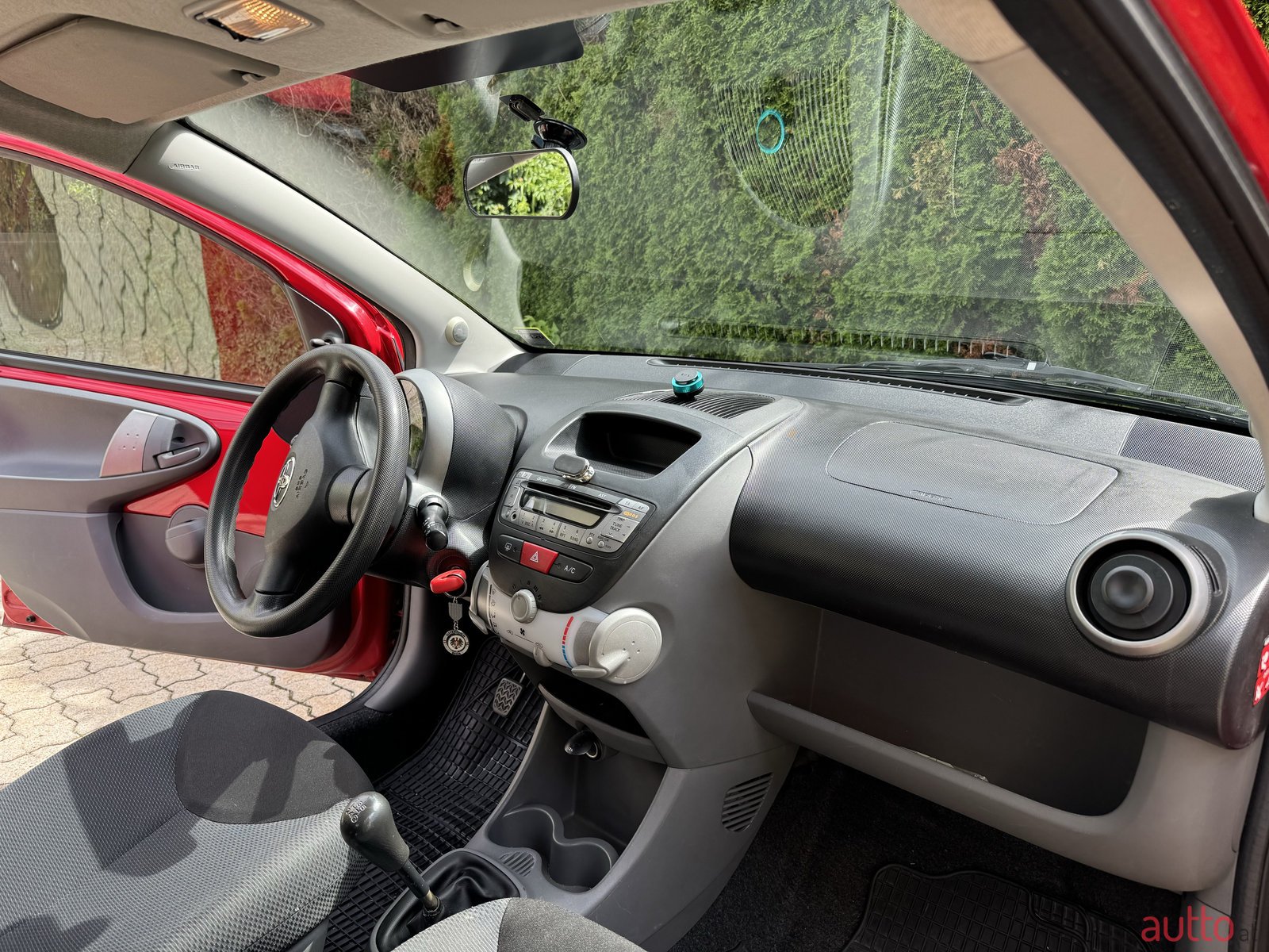 2008' Toyota Aygo VVTI photo #2