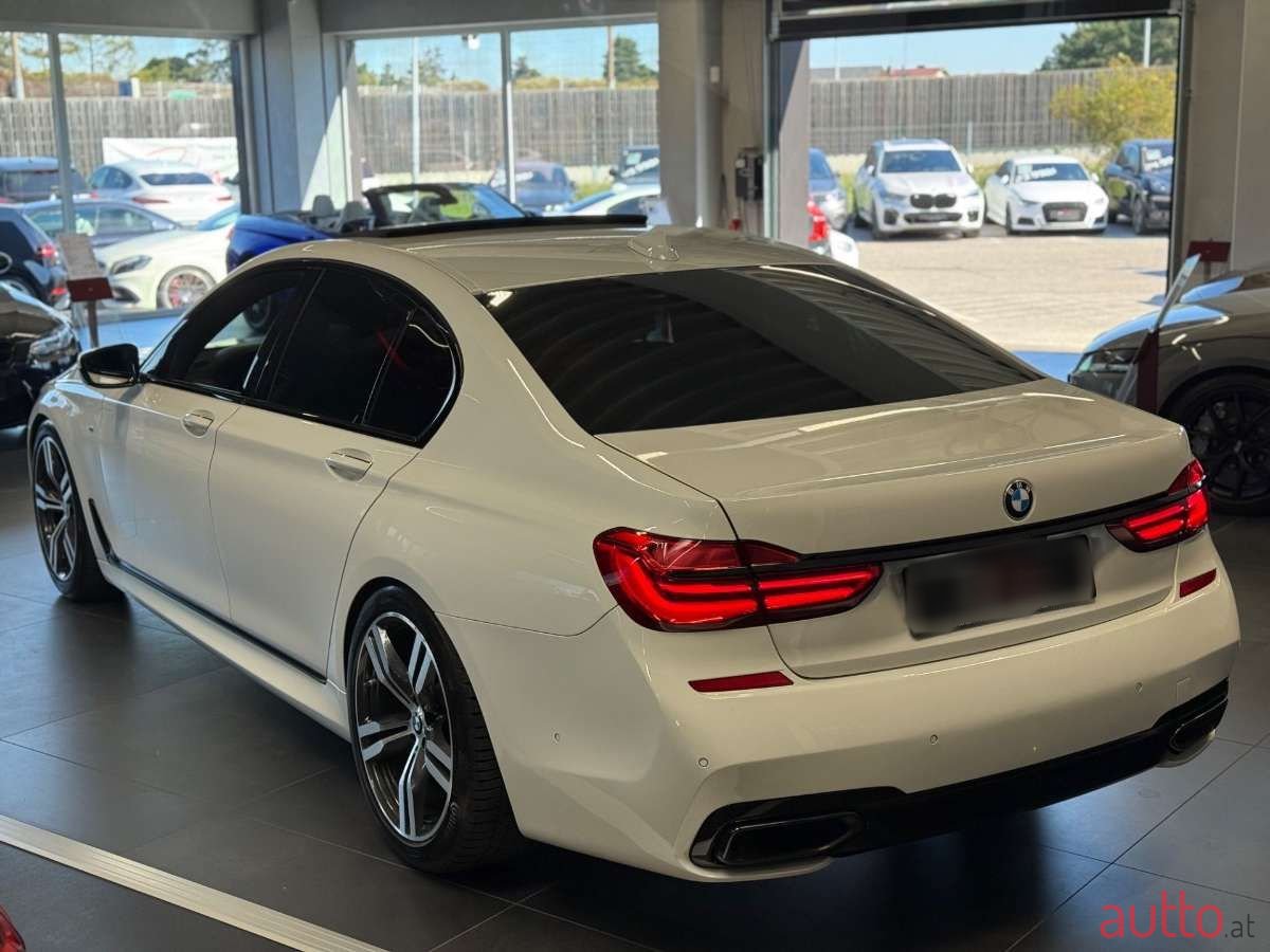 2016' BMW 7Er-Reihe photo #2