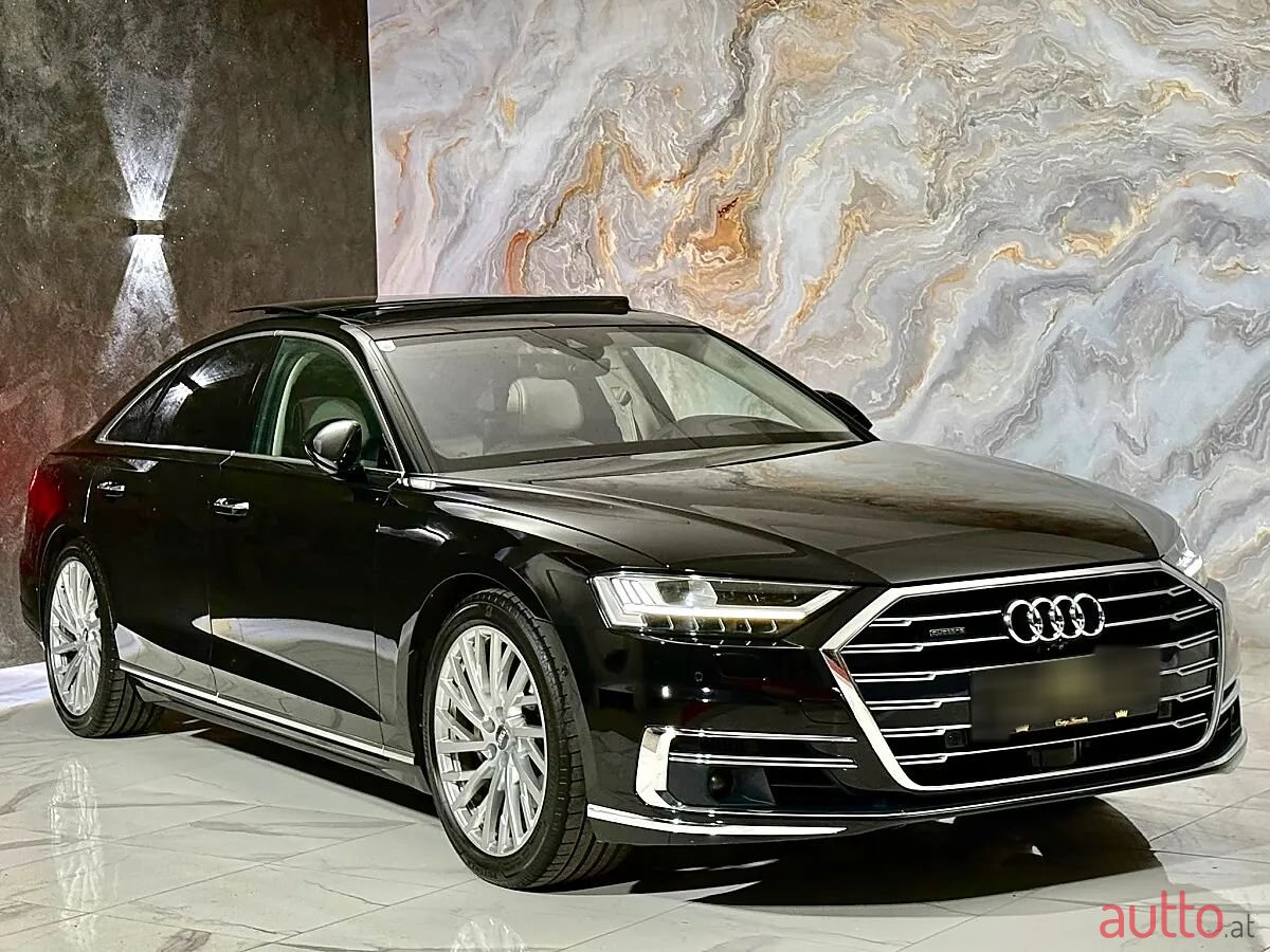 2019' Audi A8 photo #3