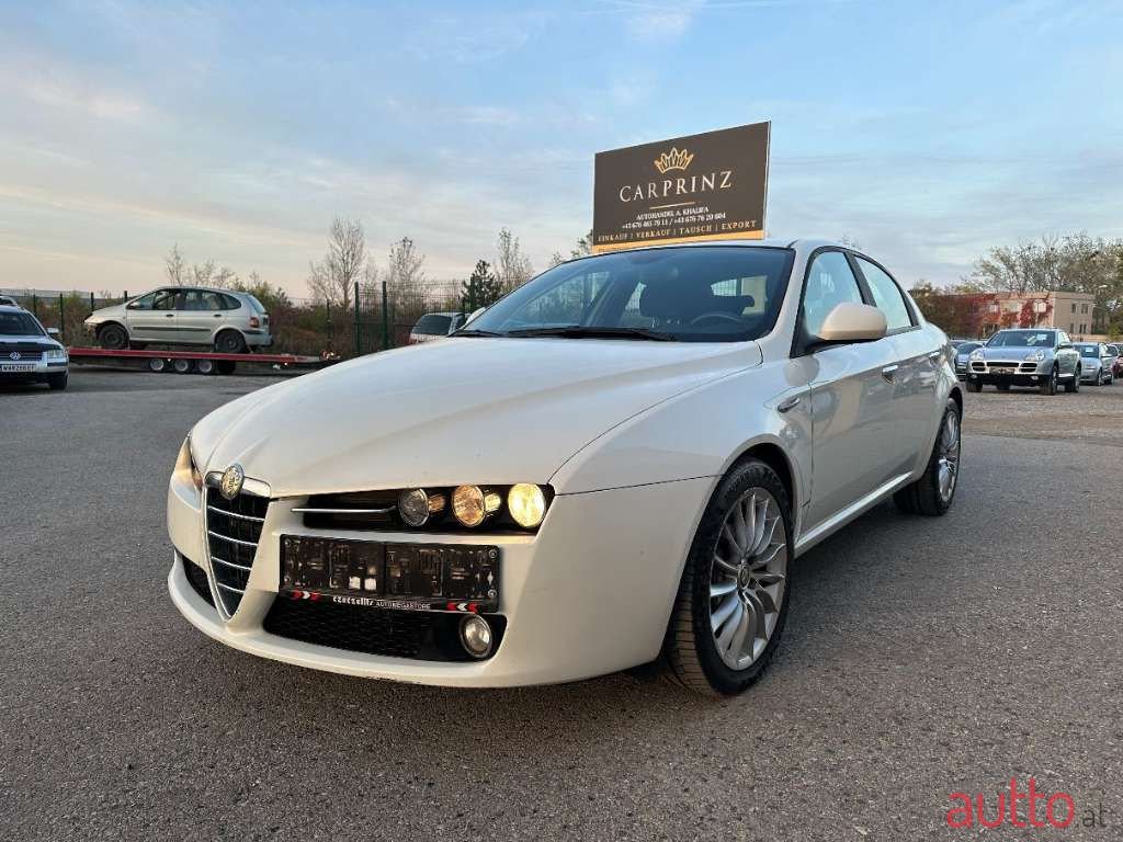 2009' Alfa Romeo 159 photo #1