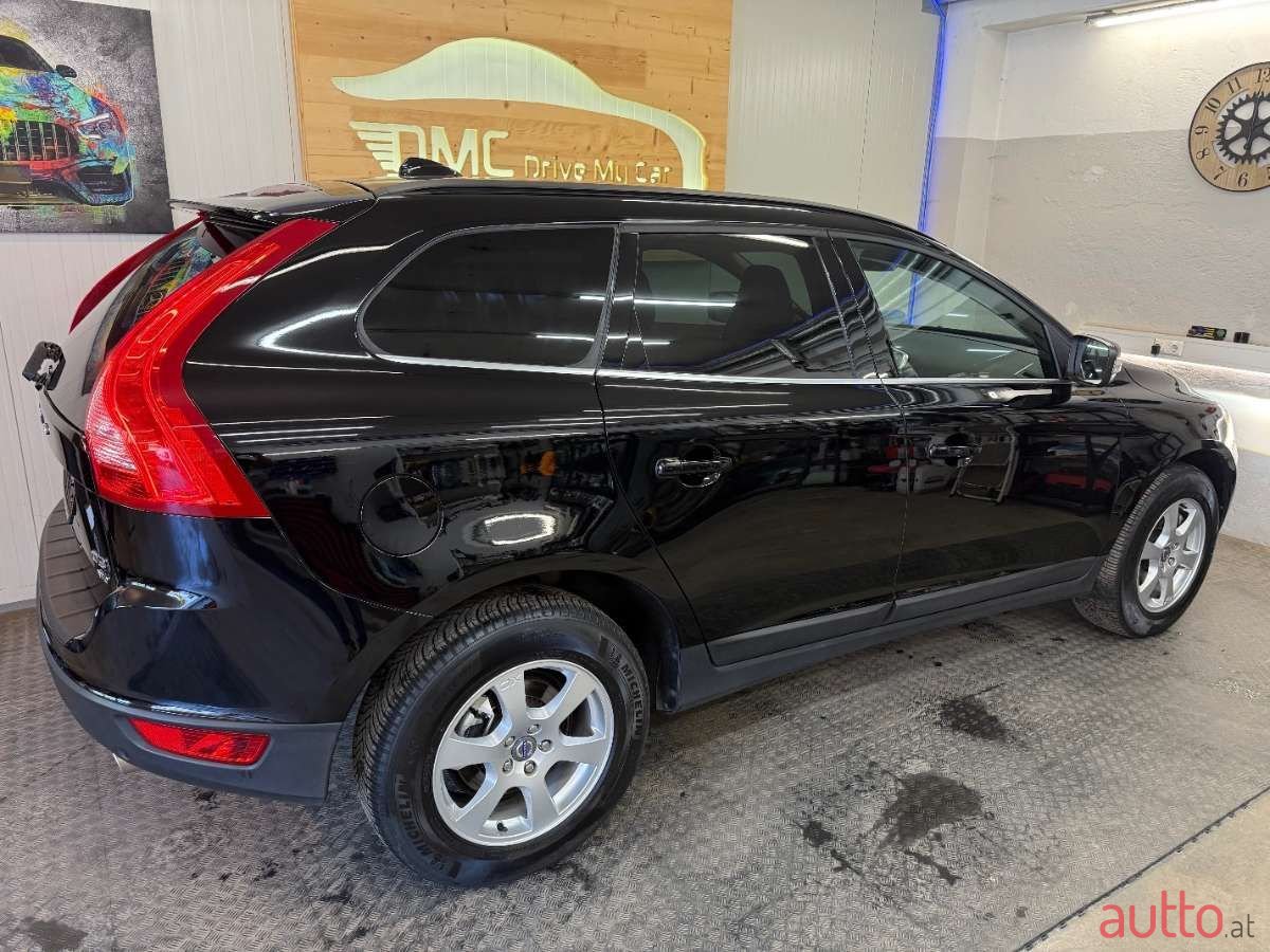 2012' Volvo XC60 photo #6