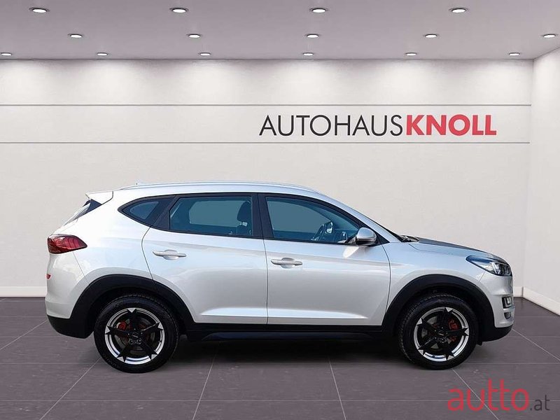 2019' Hyundai Tucson photo #6