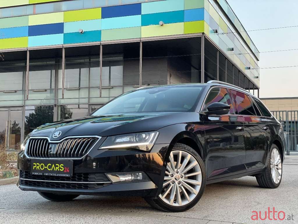 2015' Skoda Superb photo #1