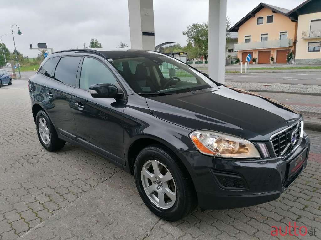 2011' Volvo XC60 photo #3