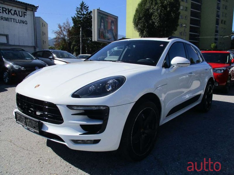 2015' Porsche Macan photo #5