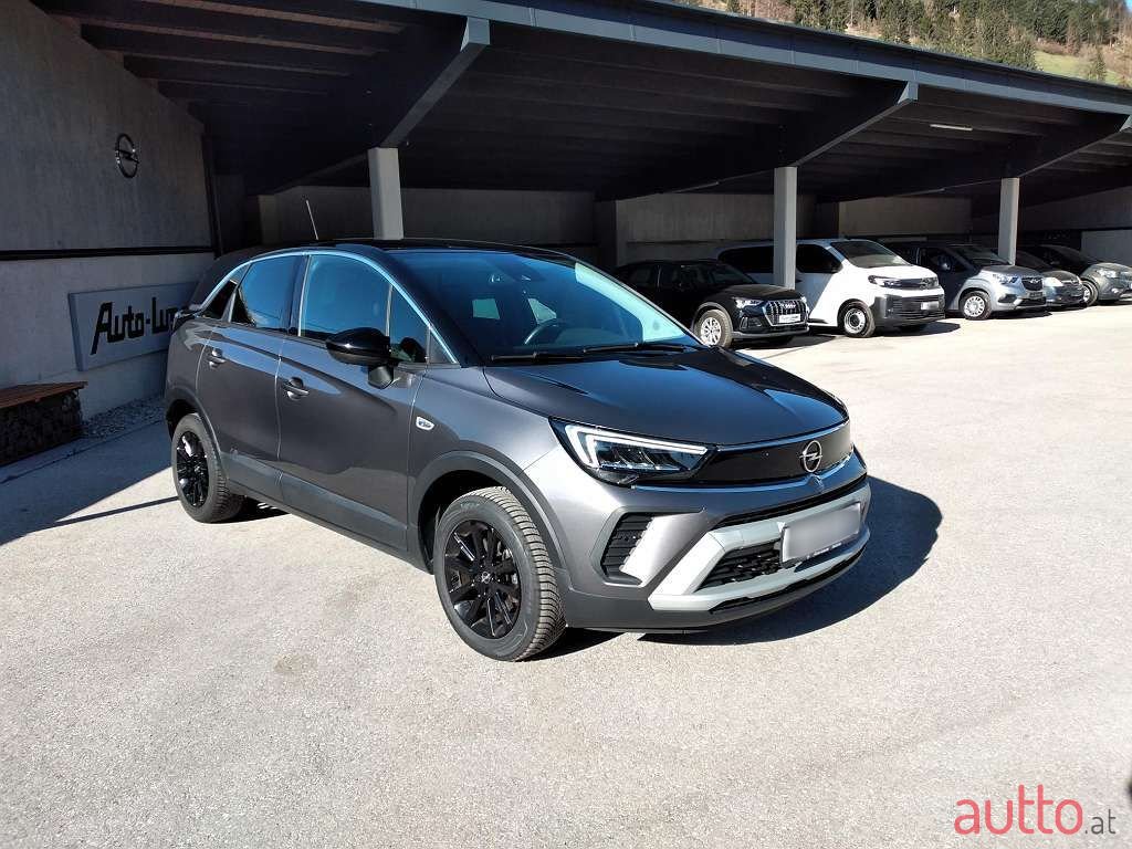 2021' Opel Crossland photo #2