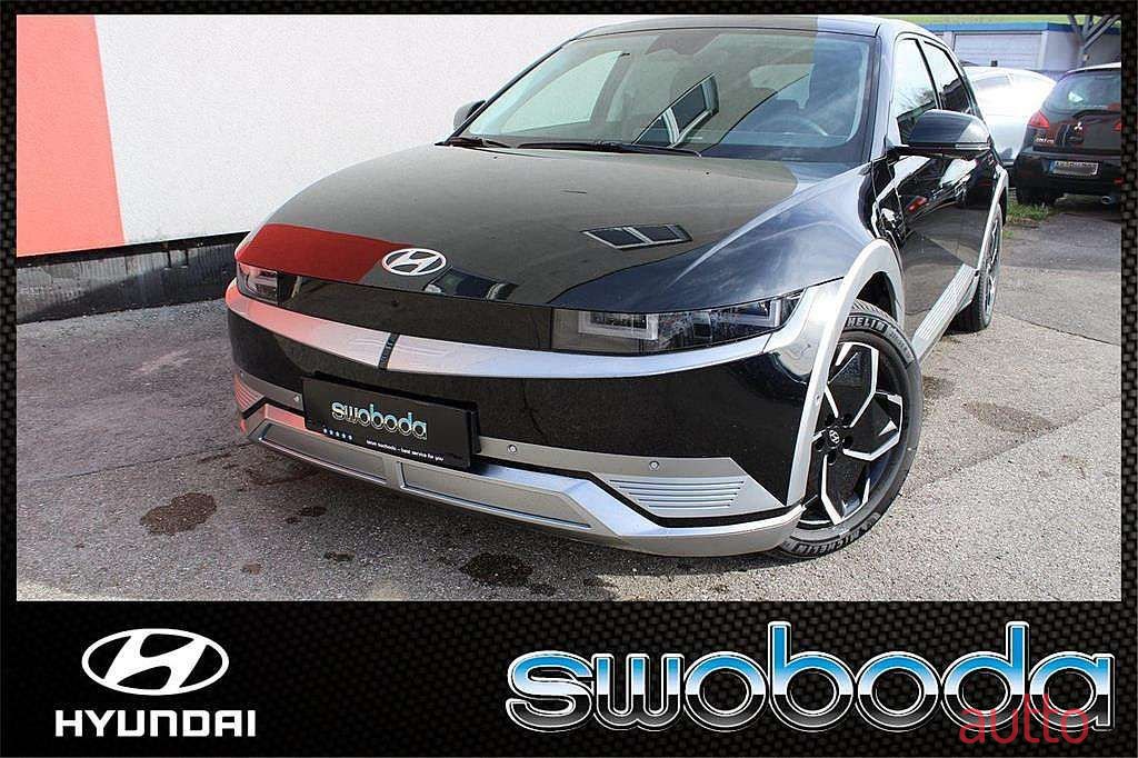 2022' Hyundai Ioniq 5 photo #1