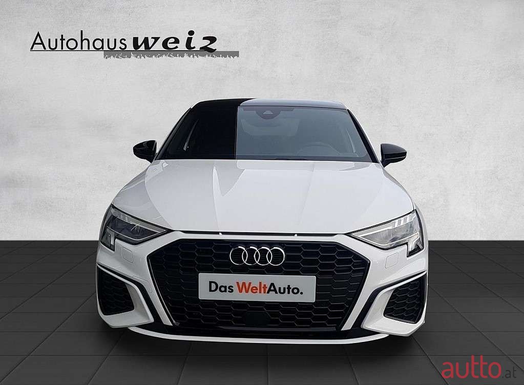 2023' Audi A3 photo #2
