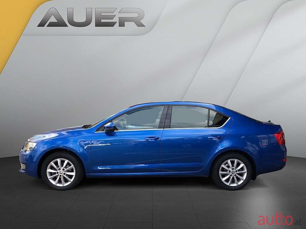 2016' Skoda Octavia photo #3