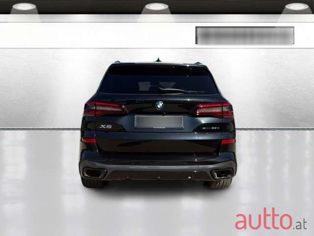2021' BMW X5 photo #3