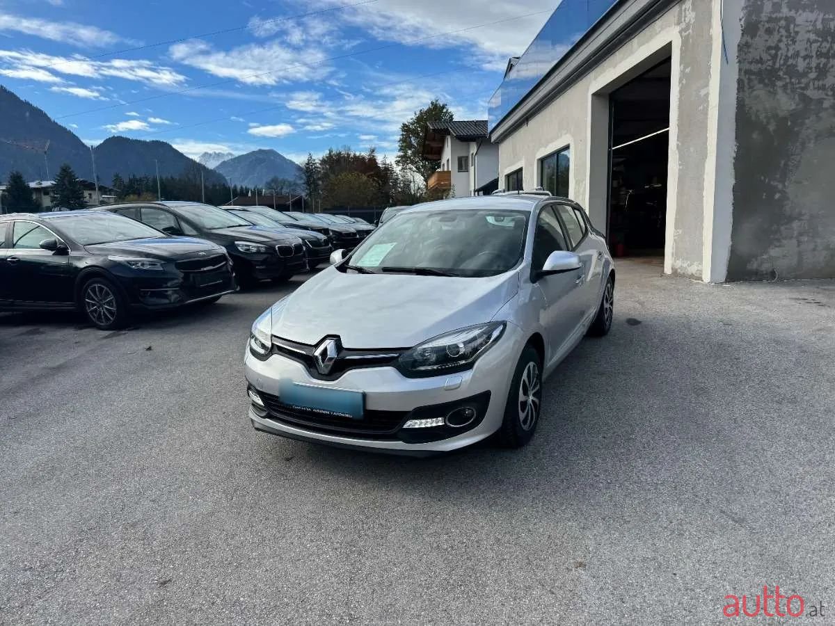 2015' Renault Megane photo #4