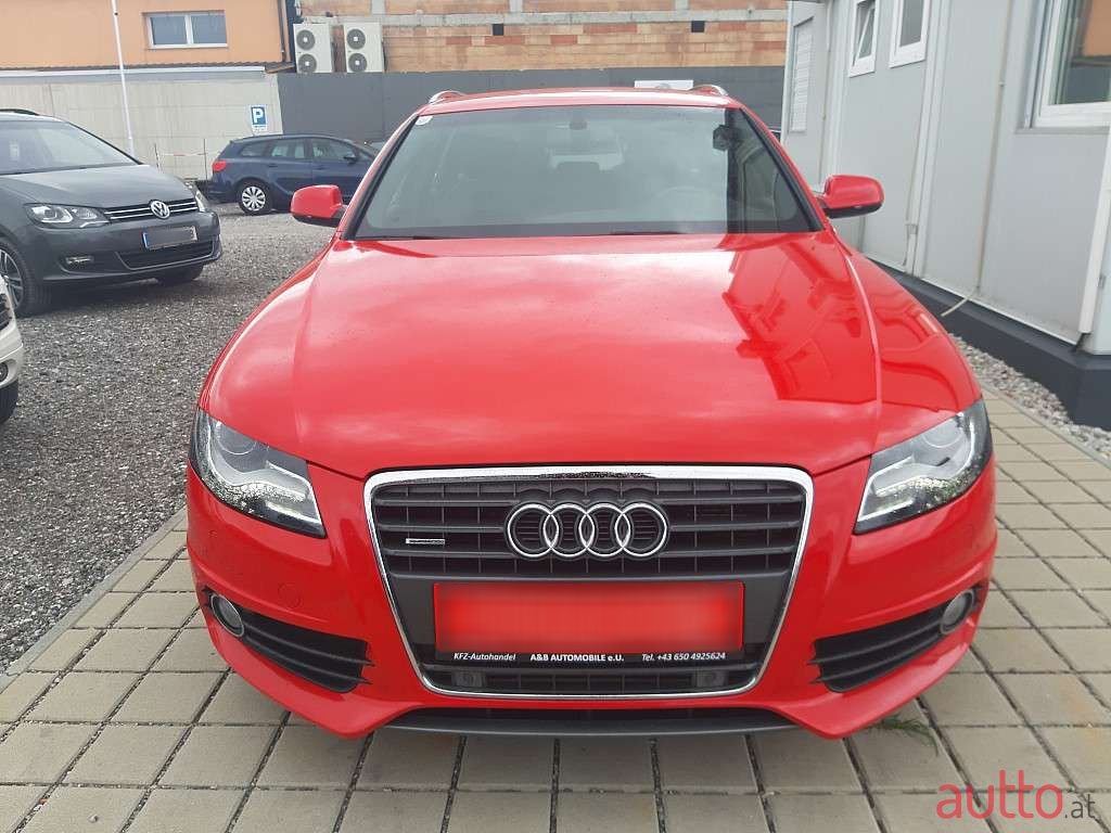 2012' Audi A4 photo #2