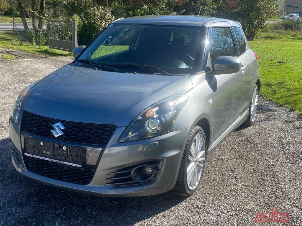 2016' Suzuki Swift photo #1
