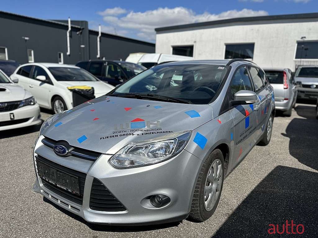 2012' Ford Focus photo #2