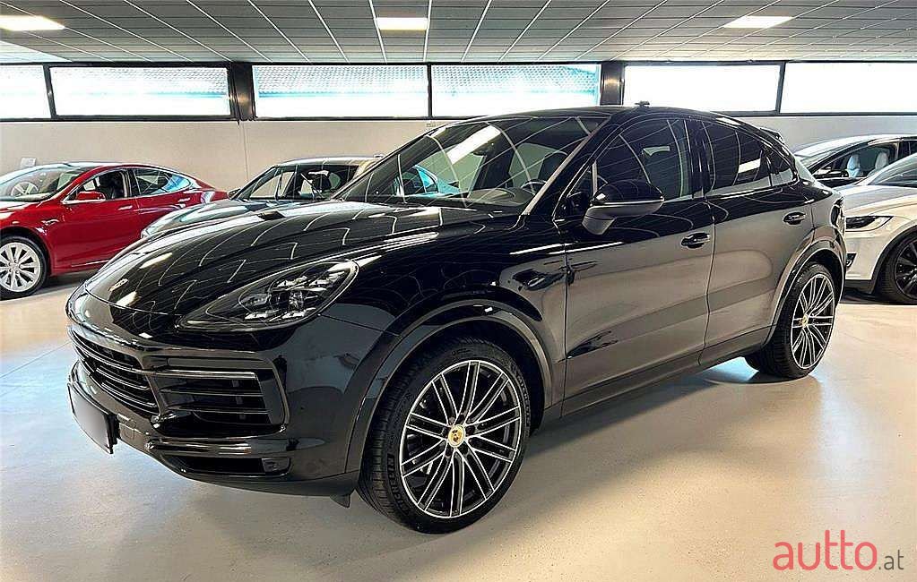 2019' Porsche Cayenne photo #4