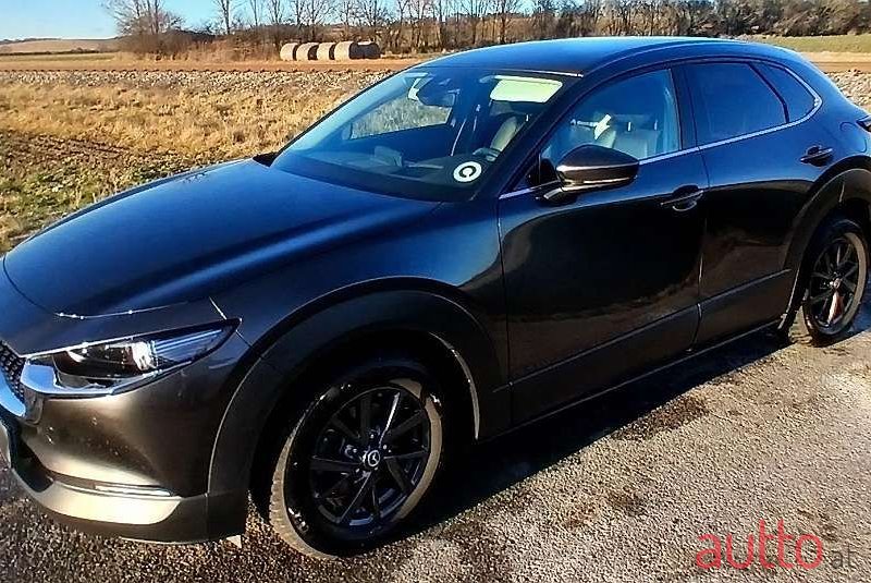 2020' Mazda CX-30 photo #2