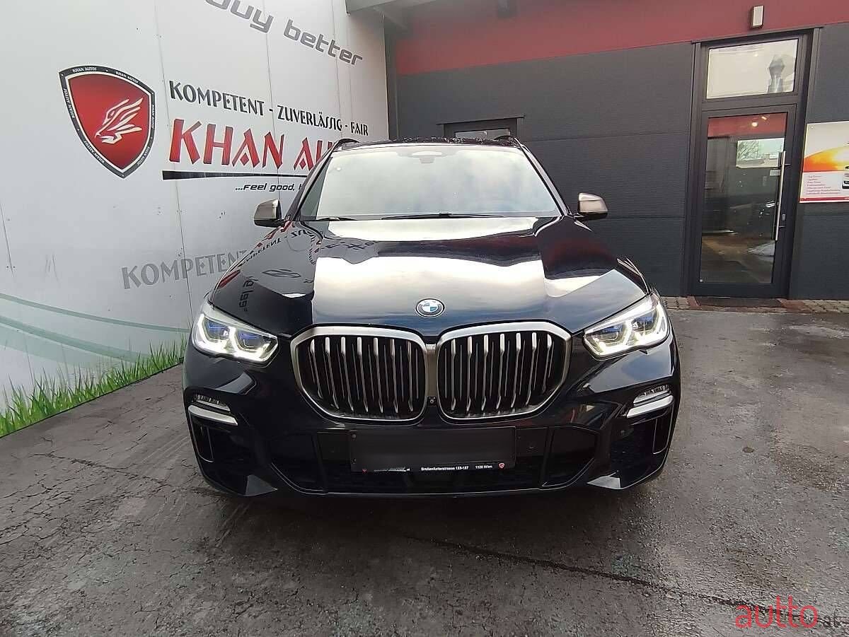 2019' BMW X5 photo #2