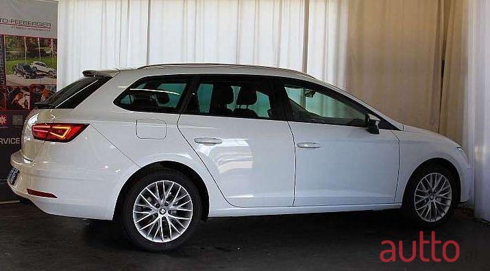 2018' SEAT Leon photo #1