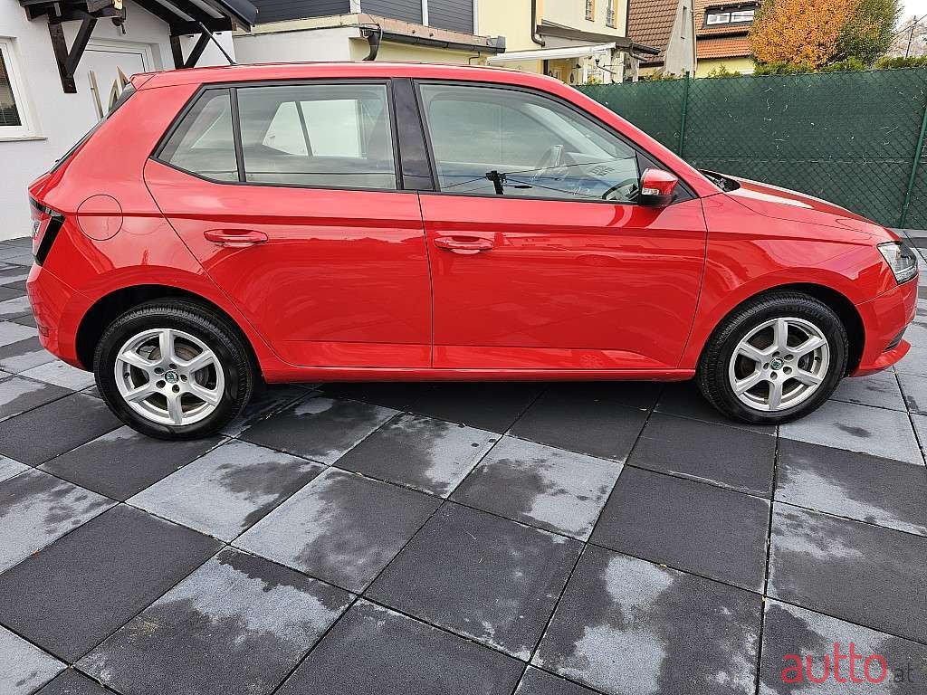 2020' Skoda Fabia photo #5