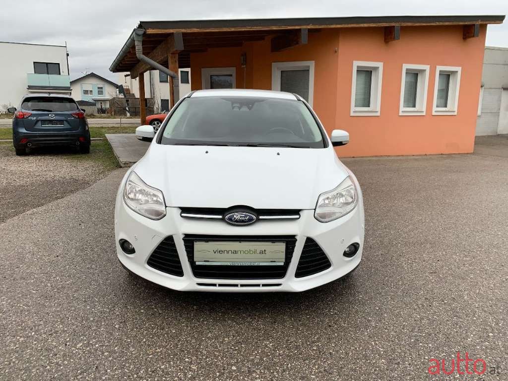 2014' Ford Focus photo #2