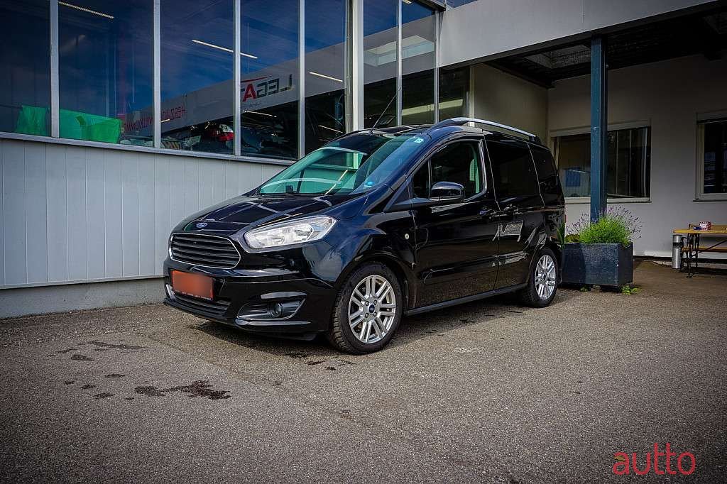 2017' Ford Tourneo photo #3