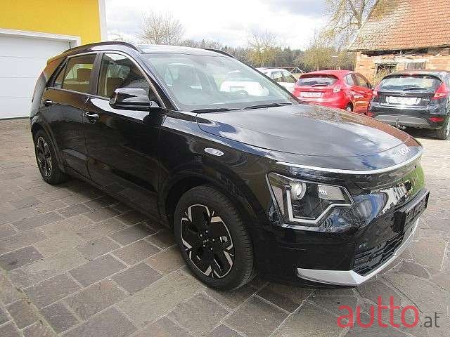 2022' Kia Niro photo #2