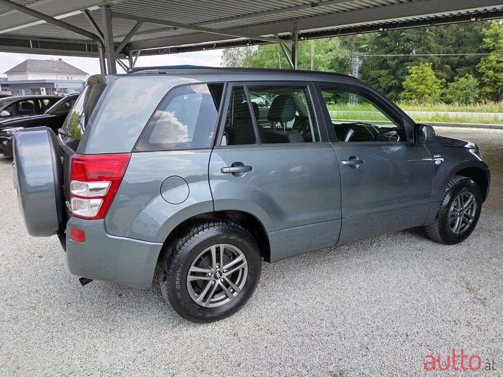 2007' Suzuki Vitara photo #6