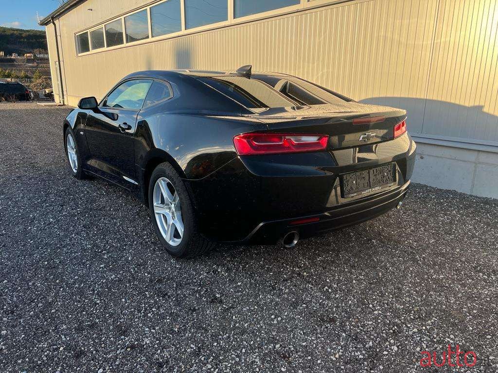 2016' Chevrolet Camaro photo #5