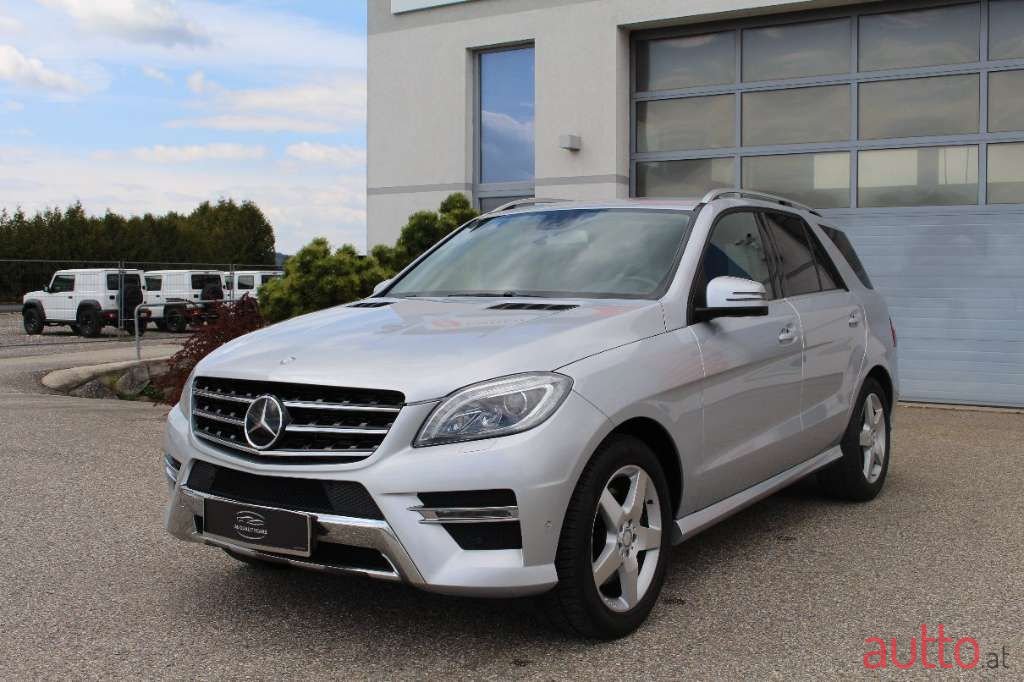 2013' Mercedes-Benz M-Klasse photo #1