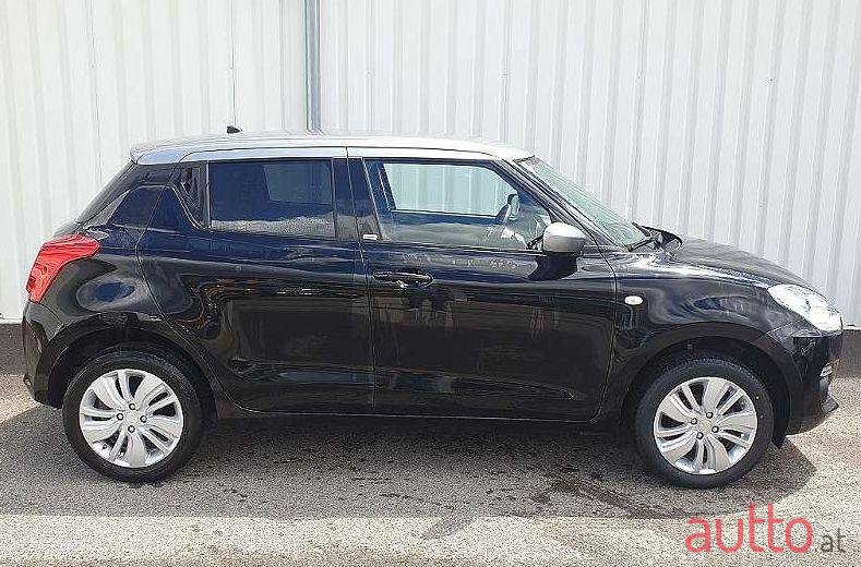 2018' Suzuki Swift photo #1