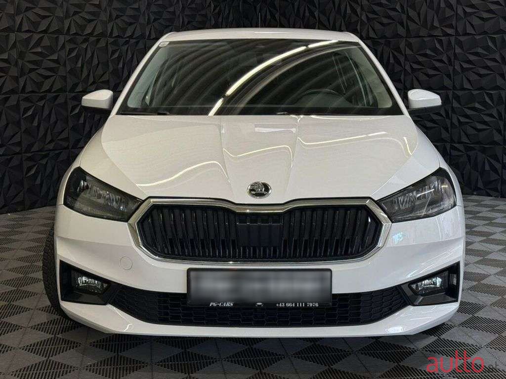 2022' Skoda Fabia photo #5