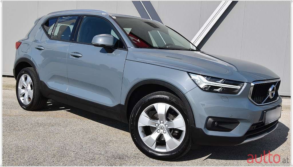 2019' Volvo XC40 photo #4