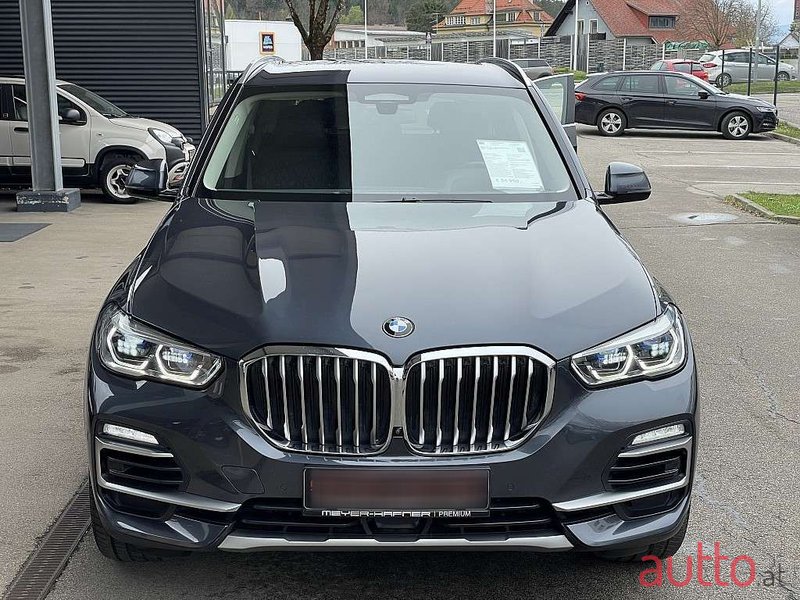 2019' BMW X5 photo #3