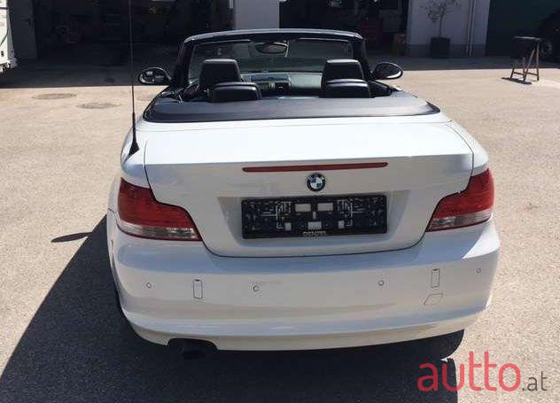 2009' BMW 1Er-Reihe photo #2