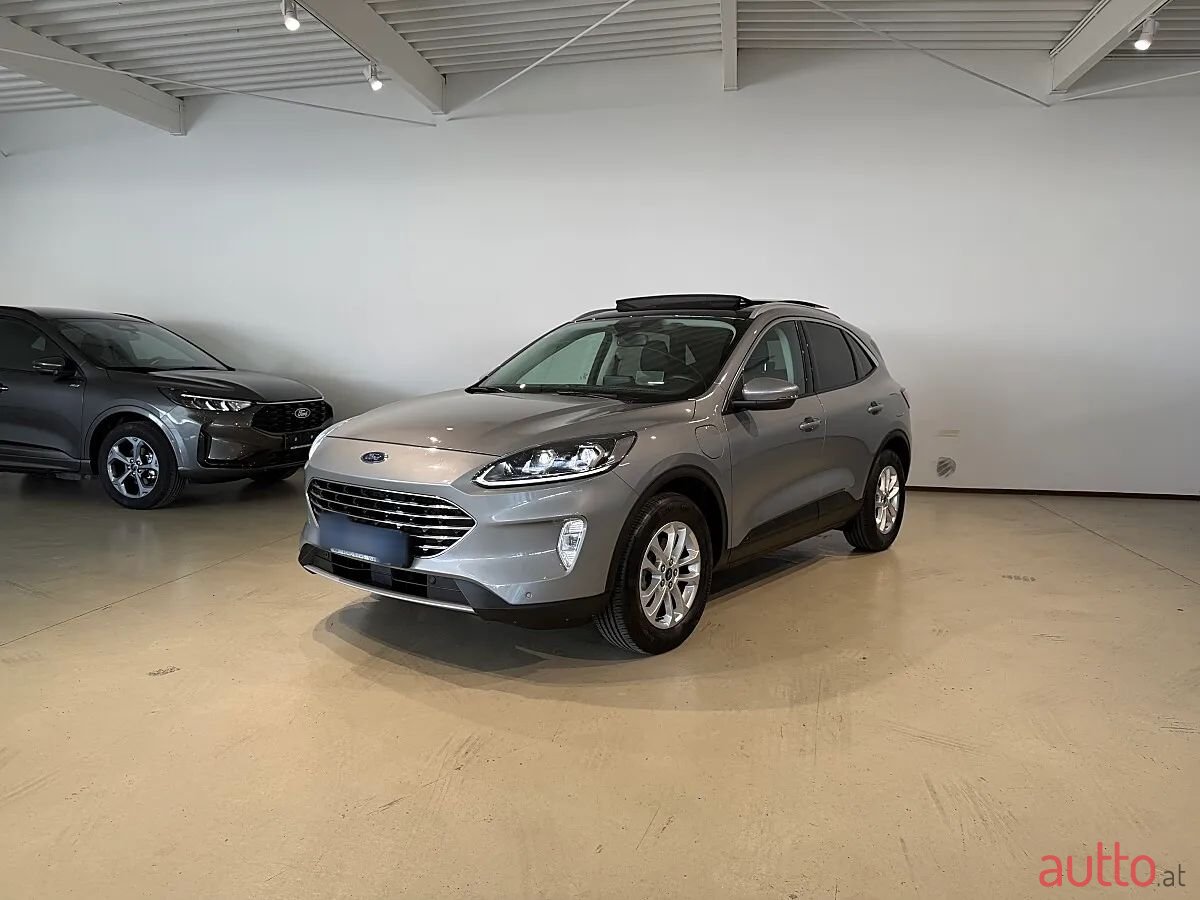 2021' Ford Kuga photo #2