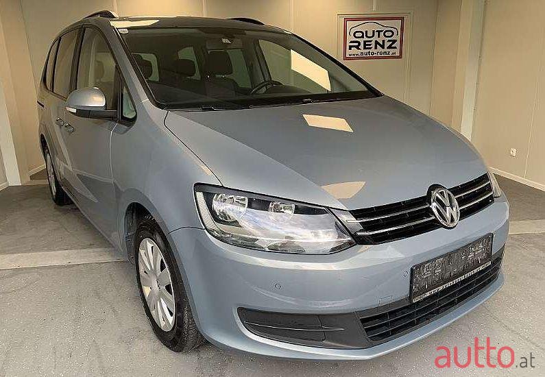 2010' Volkswagen Sharan photo #1