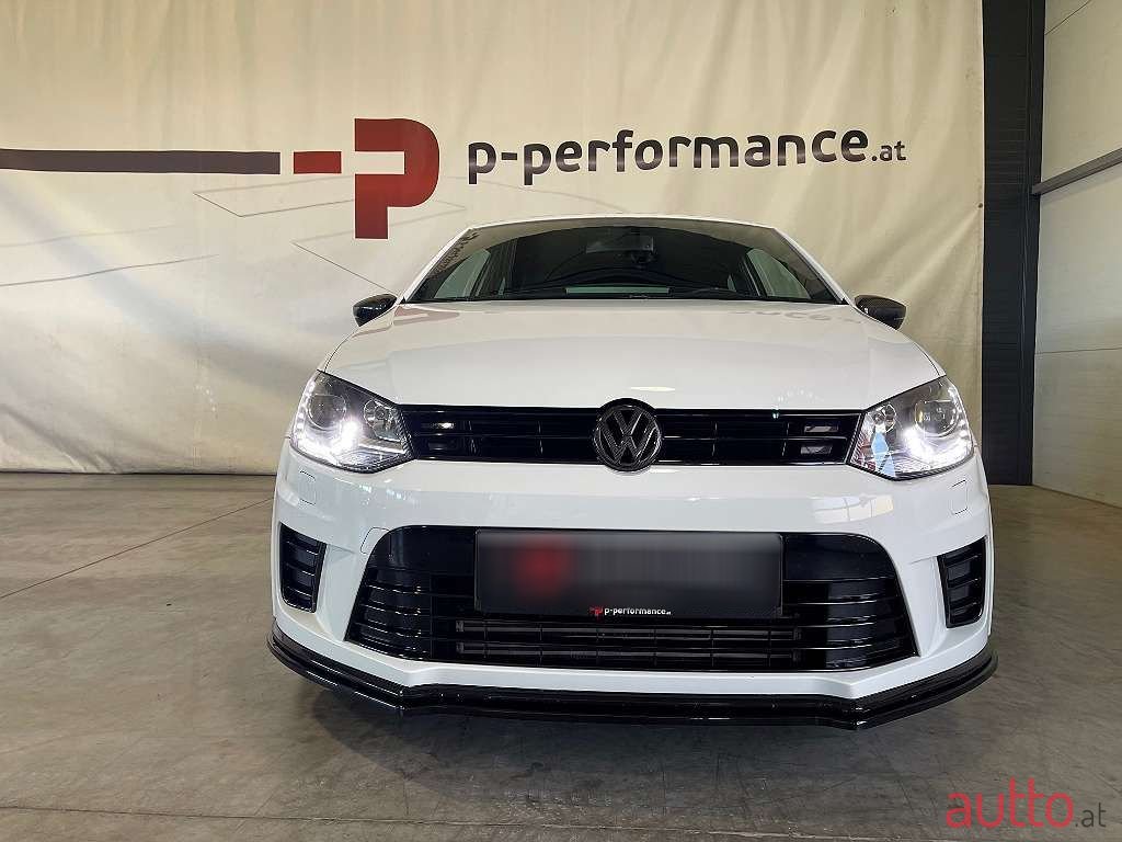 2013' Volkswagen Polo photo #2