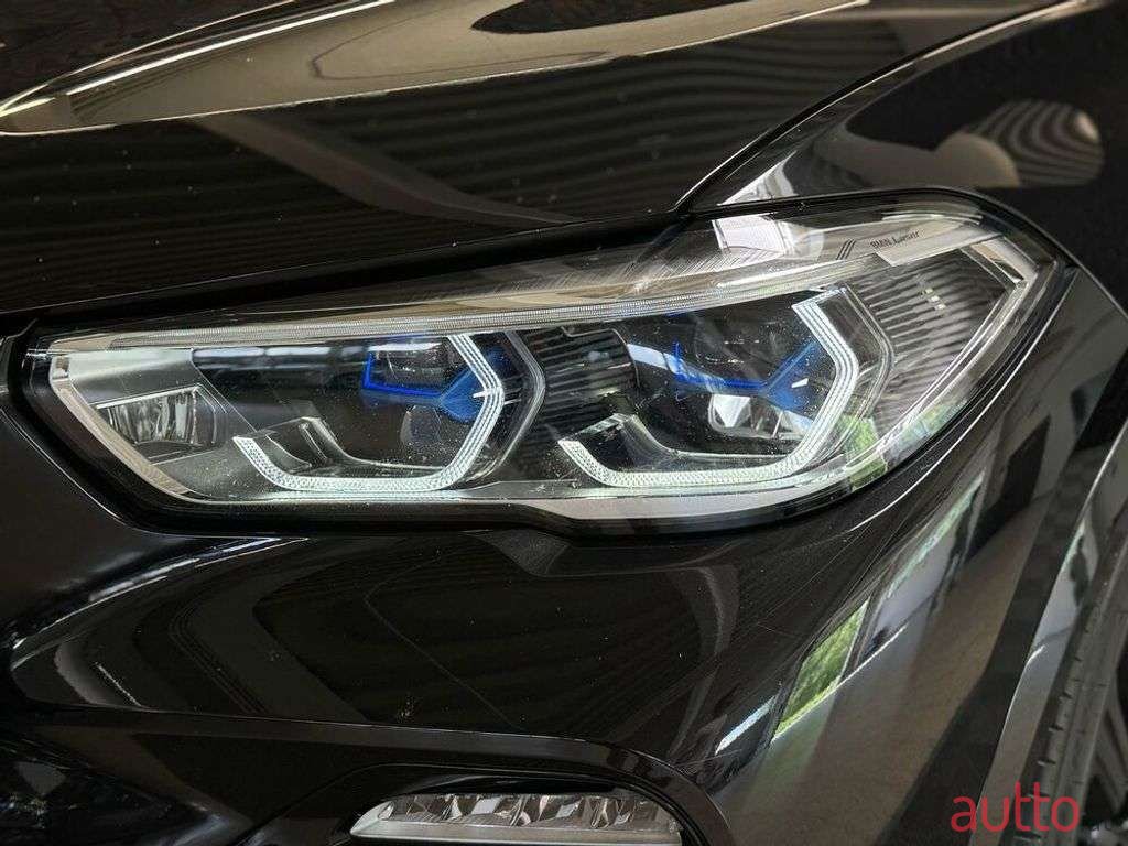 2019' BMW X5 photo #3