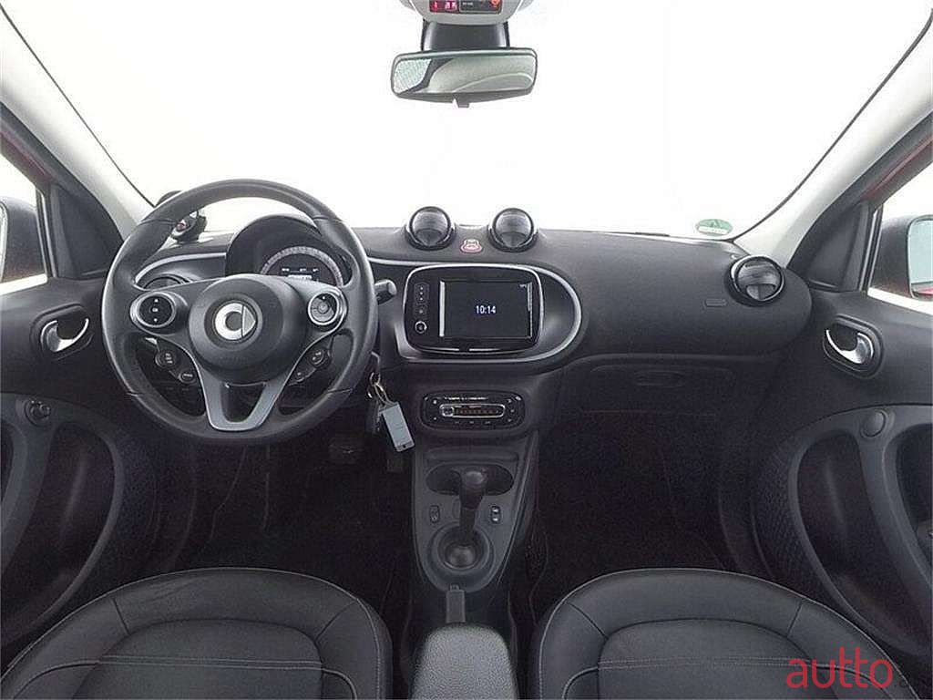2019' Smart Forfour photo #4